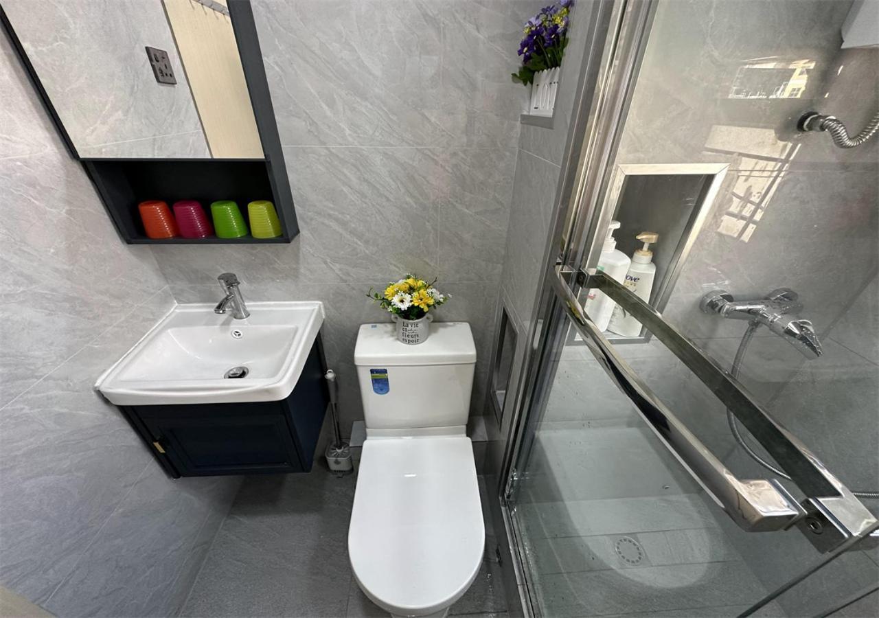 3Br Romantic Apt, 2Mins Mtr, 8Pax هونغ كونغ المظهر الخارجي الصورة